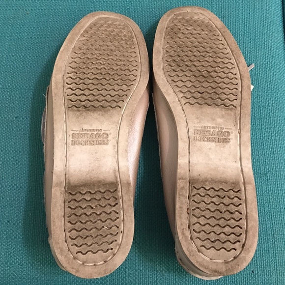 Sebago Docksides in white putty & metallic grey - Picture 4 of 4